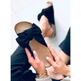 Korkpantoffeln mit lila-schwarzer Schleife 1