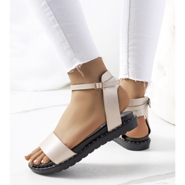 Beige Damensandalen Perunka 1