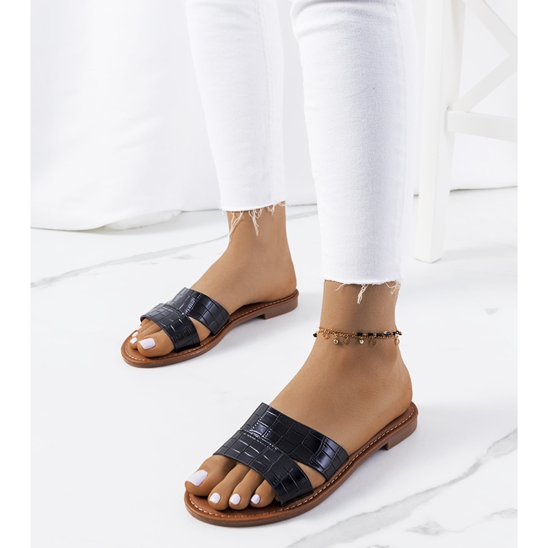 Milas elegante schwarze Hausschuhe 1