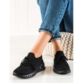 DK Schwarze Sportschuhe 1