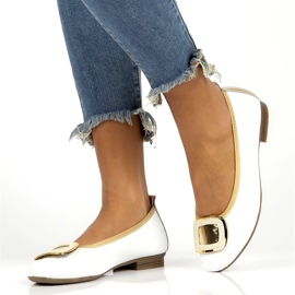 Lederschuhe mit Dekoration Filippo DP3661/22 Wh weiß 7