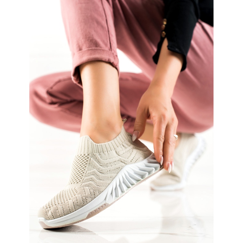 DK Sportschuhe zum Hineinschlüpfen beige 1