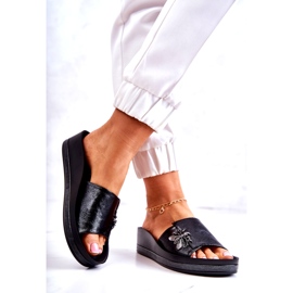 Vinceza Modische Damenhausschuhe mit schwarzer Holle-Verzierung 2