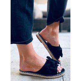 Larysa Schwarze Espadrilles 1