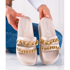 WELLSPRING Mode Hausschuhe mit Ketten beige 1