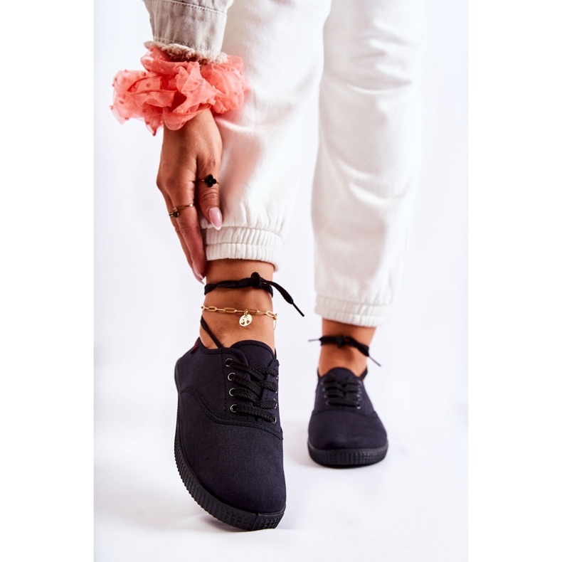 PE1 Klassische Turnschuhe der Frauen gebundenes schwarzes Dellis 1