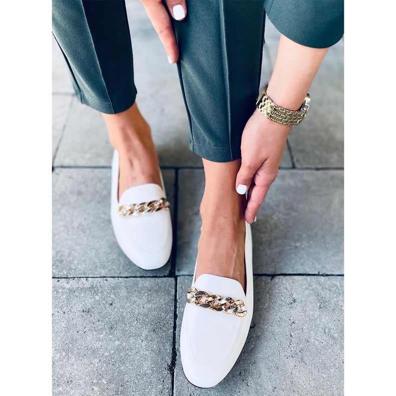 Loafer mit weißer Kette von Addison 1