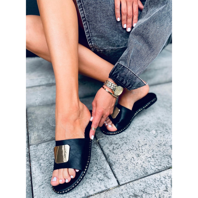 Die Hausschuhe der Utah-schwarzen Frauen 1