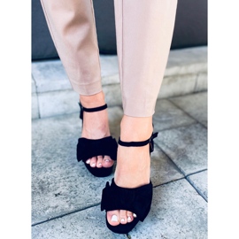 Sandalen auf der Adella Black-Plattform schwarz 1