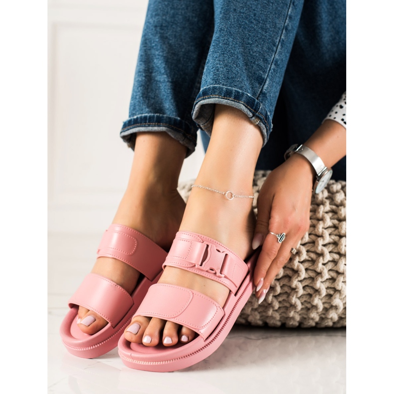 SHELOVET Rosa Hausschuhe mit Schnalle 1