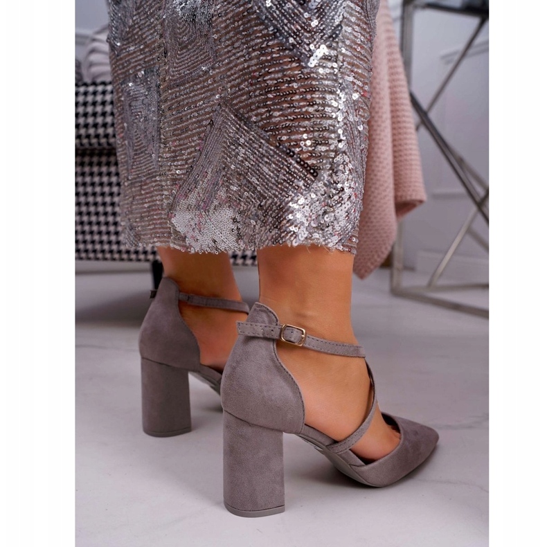 Damen Pumps mit Absatz in Spitzgrau 4