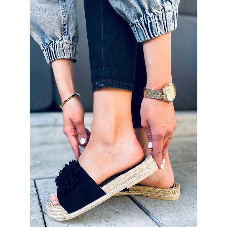 Blumenfiesta Primrose Black Pantoffeln schwarz 1