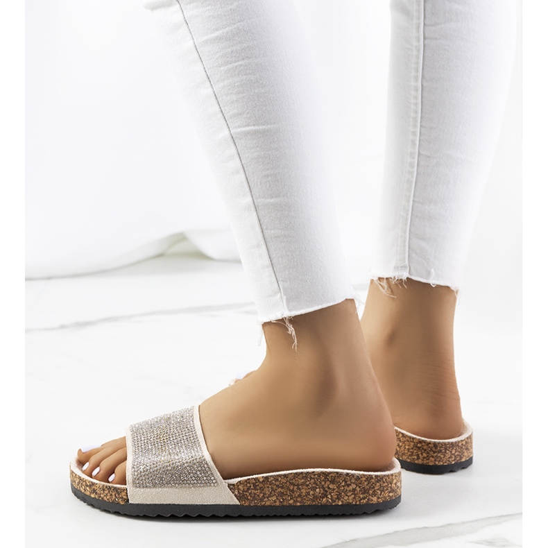 Beige Hausschuhe auf der Korksohle von Jorja 1