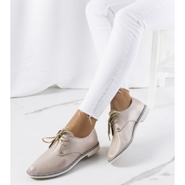 Golden glänzende Schnürschuhe von Grand Street 1