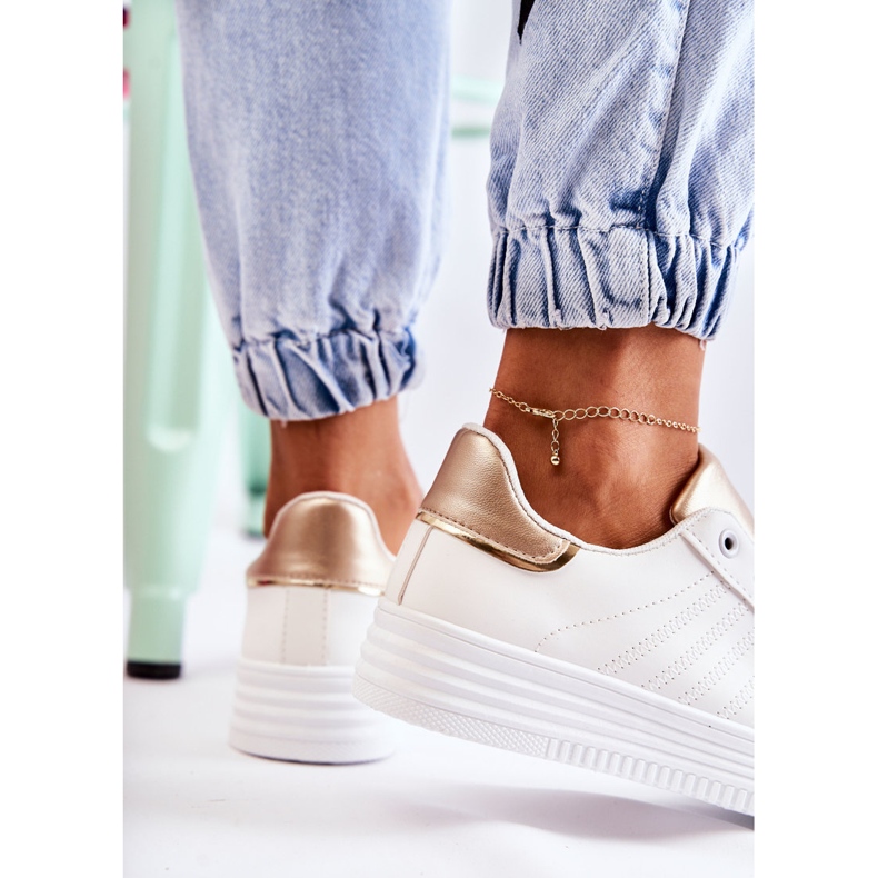 FK2 Weiße Sportschuhe für Damen Samanta golden 2