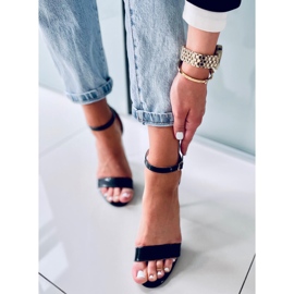 Sandalen auf Gladys Black Heels schwarz 1