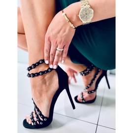 Sandalen auf einem hohen Absatz Noelle Black schwarz 1