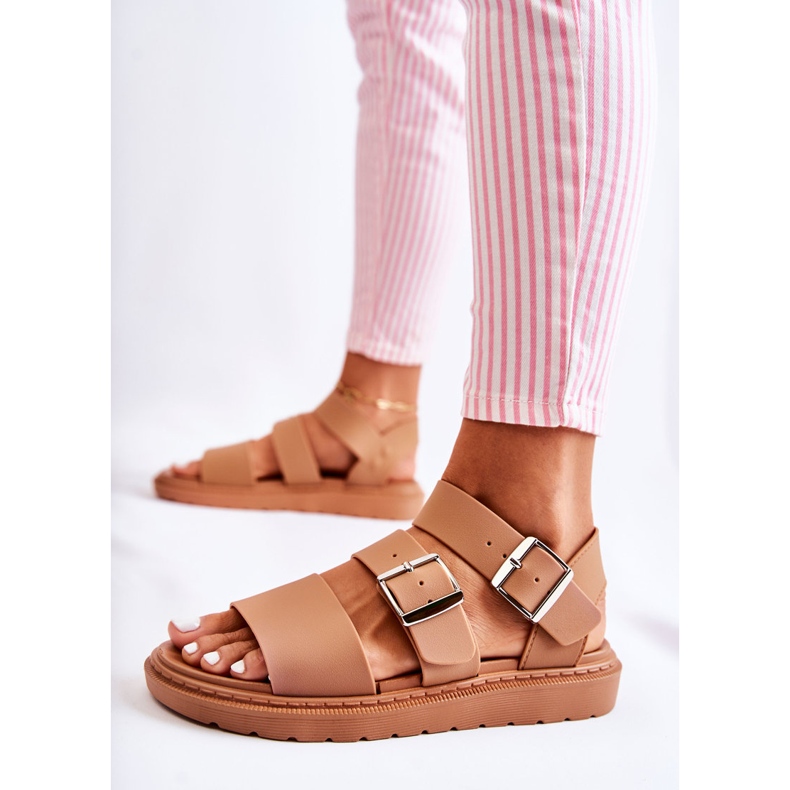 FM1 Camel Reese Sandalen mit Schnalle braun 1