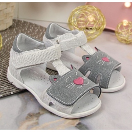 Sandale mit Klettverschluss für Damen Kornecki Jr.KOR6859 silbergrau ['silber'] 2