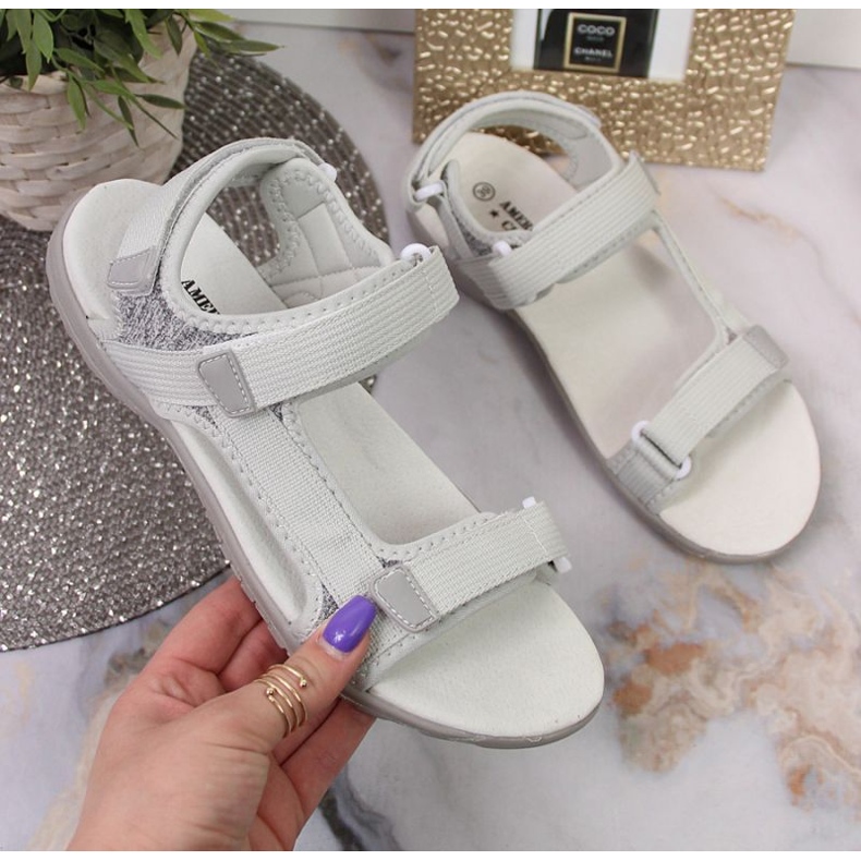 American Club W AM896B graue Sandalen mit Klettverschluss 1