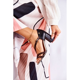 Damen Ledersandalen mit Absatz Maciejka 05592-01 Schwarz 2