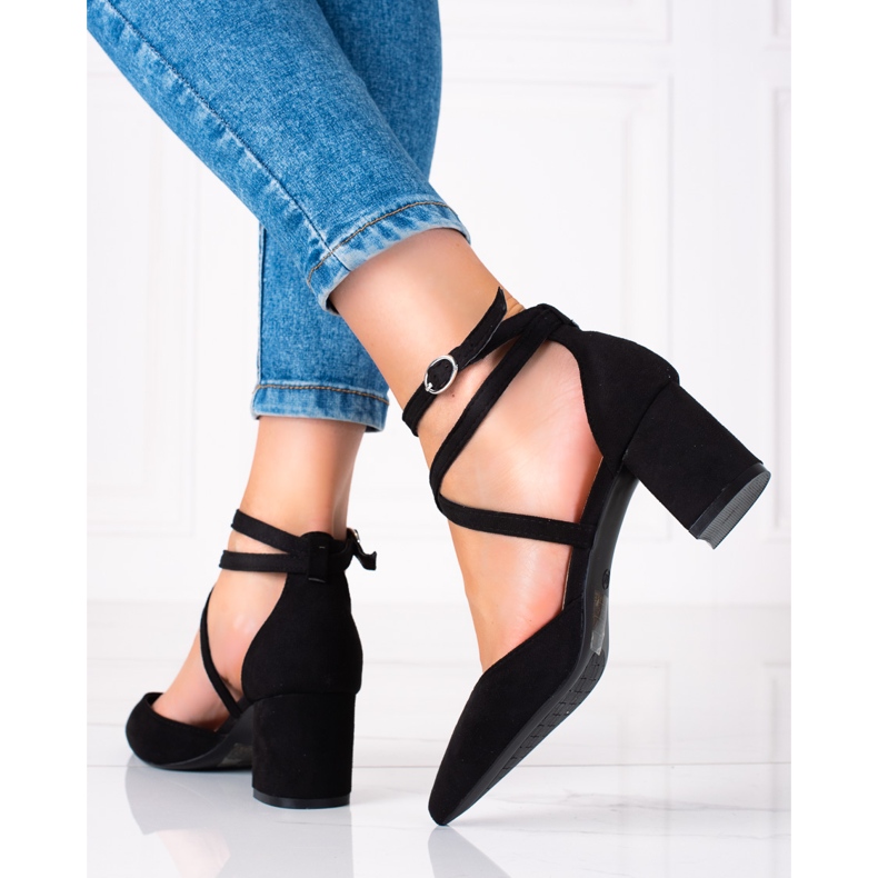 SHELOVET Modische schwarze Pumps 1