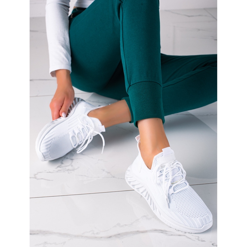 SHELOVET Weiße Sportschuhe 2