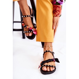 PG1 Damensandalen mit schwarzen Mataro-Verzierungen 2