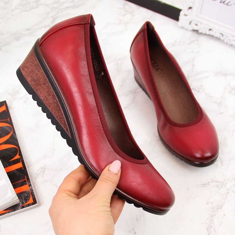 Rote Keilpumps W Vinceza 1