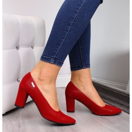 Pumps auf der Post rot W Monique 2