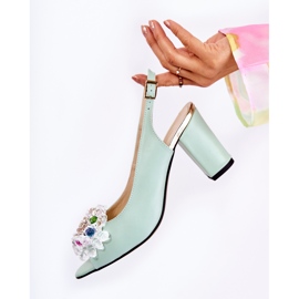 PA2 Modische Pumps aus Leder mit grüner Meriss-Verzierung 1