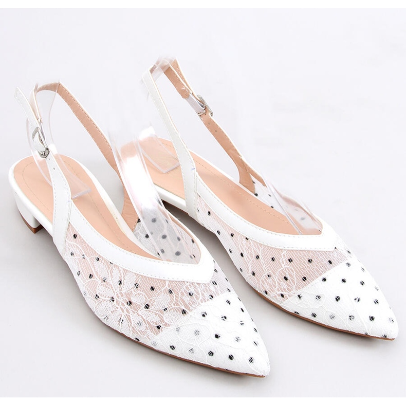 Spitzenballerinas ohne Absatz Margo White weiß 1