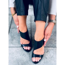 Jessica Schwarze Sandaletten mit hohen Absätzen 1