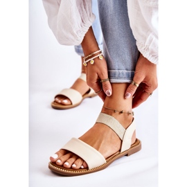 PE1 Klassische Damensandalen auf einem flachen Absatz Beige Catis 1