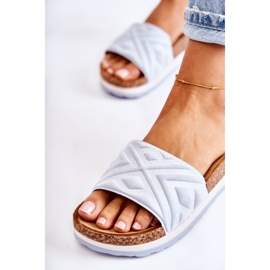 PG1 Damen-Wildlederhausschuhe auf einer massiven blauen Heritta-Plattform 2