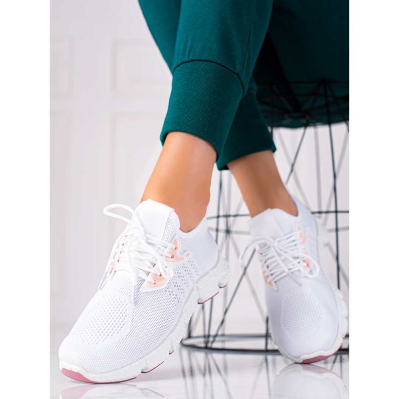 SHELOVET Leichte Sportschuhe weiß 1