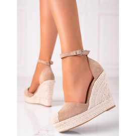 SHELOVET Espadrilles auf Keilsandalen beige 2