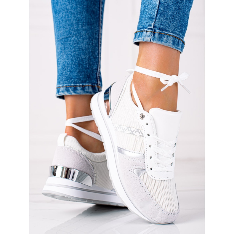 SHELOVET Bequeme Sneaker weiß silber- grau 2