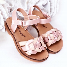 Mädchensandalen mit einem Schlangenmuster rosa 1