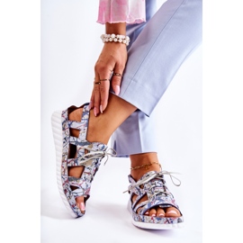 Maciejka Damen Ledersandalen mit Klettverschluss 05375-06 Blau mehrfarbig 2