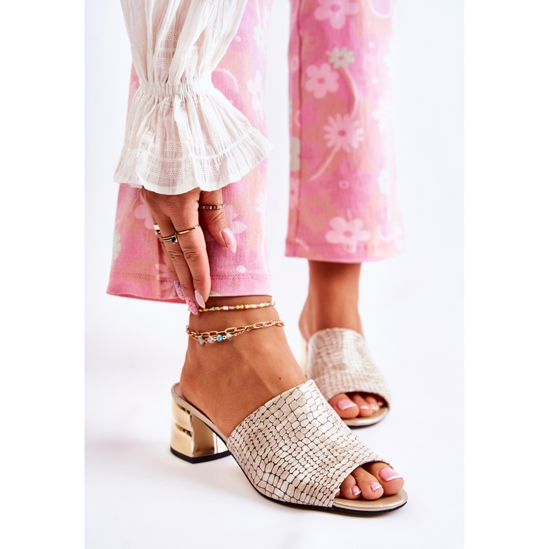 PA2 Leder Damenhausschuhe Krokodil auf Ferse Beige Perry 1