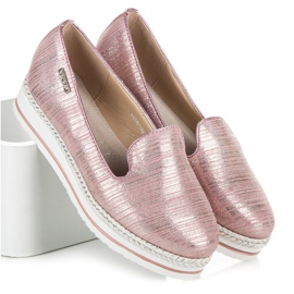 Vices Lordsy auf Plattform rosa 2