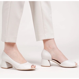 Marco Shoes Weiße Lederpumps 1505P 1