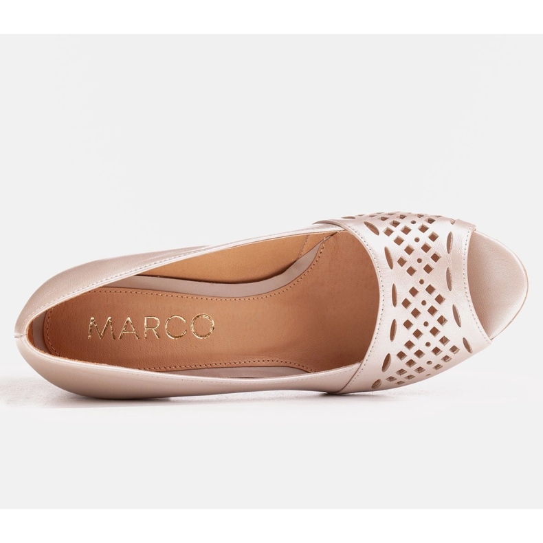 Marco Shoes Beige Pumps mit dekorativer Lochfront 2