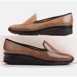 Radoskór Bequeme niedrige Keilschuhe für einen breiteren Fuß braun 1