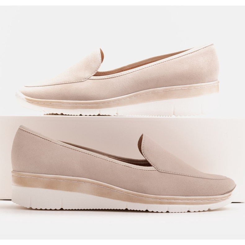 Radoskór Bequeme niedrige Keilschuhe für einen breiteren Fuß beige 1