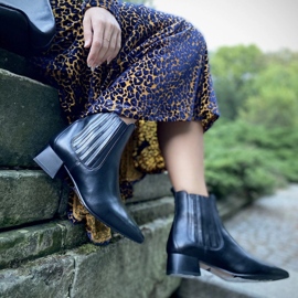 Marco Shoes Warme, elegante Stiefel mit elastischem Gummi im Obermaterial schwarz 2