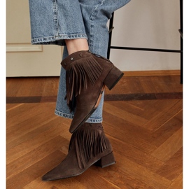 Marco Shoes Originelle Wildlederstiefel mit dekorativen Fransen braun 1