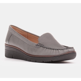 Radoskór Bequeme graue Damen Slipper für einen breiteren Fuß 1