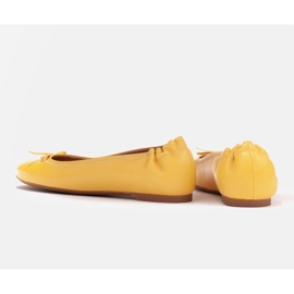 Marco Shoes Ballerinas aus zartem Narbenleder gelb 5